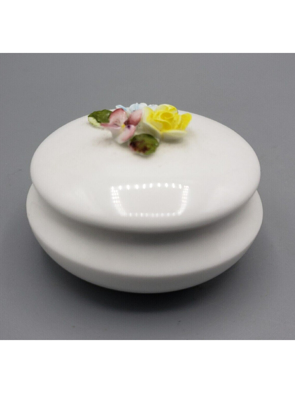Vintage Coalport Bone China Flower Trinket Box Keepsake Round England